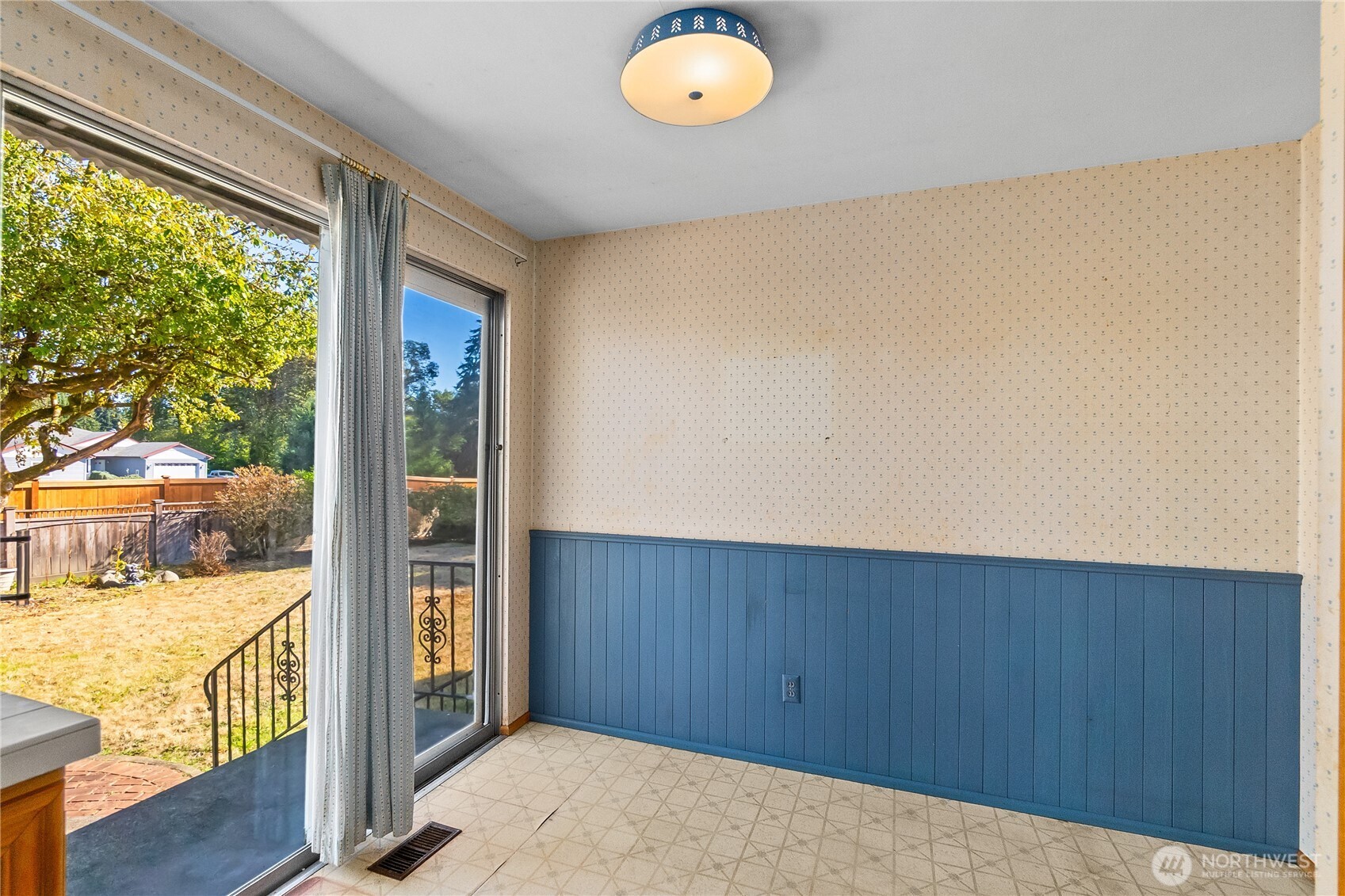 3537 Locust Avenue Property Photo 12
