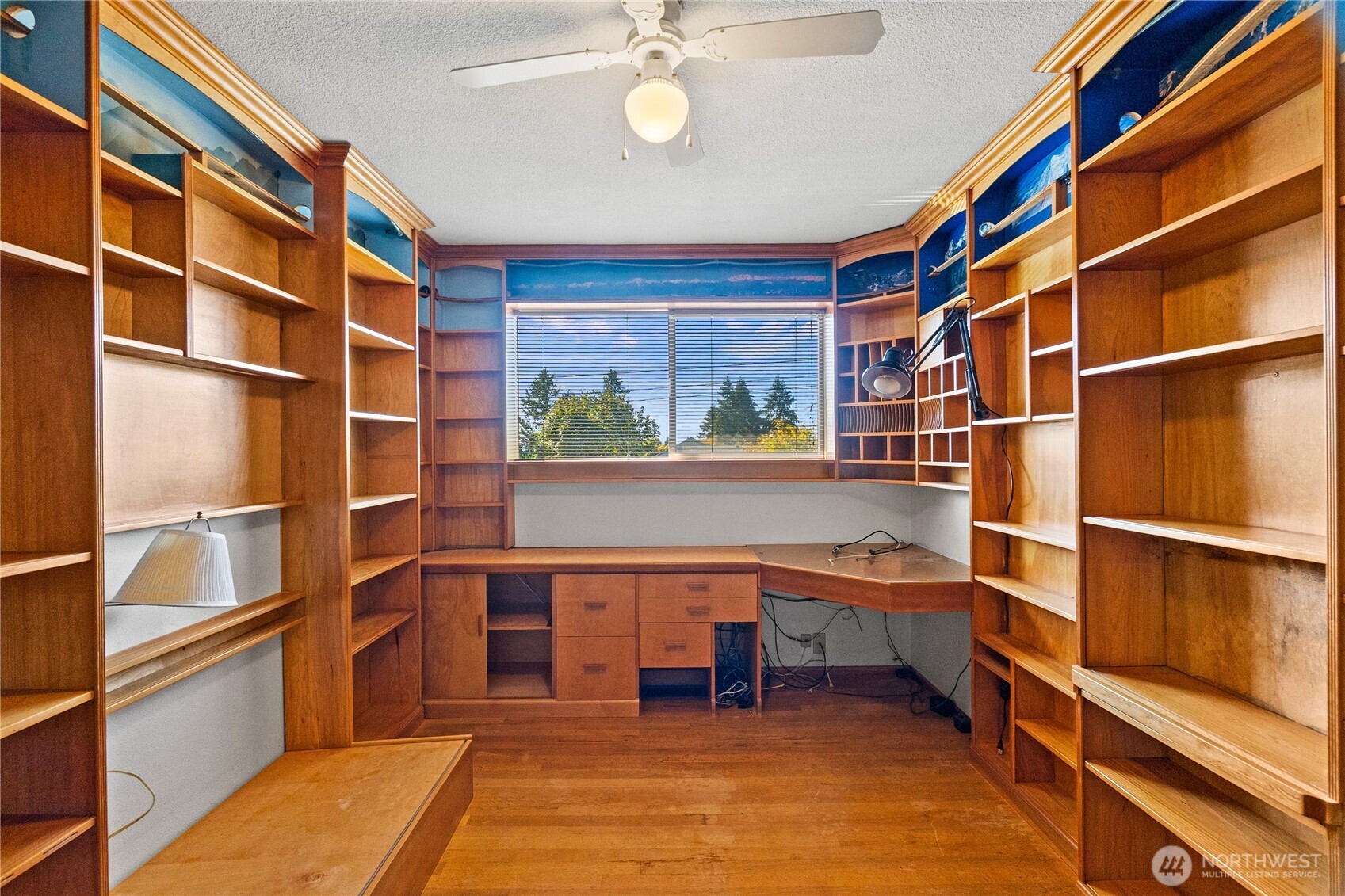 3537 Locust Avenue Property Photo 18