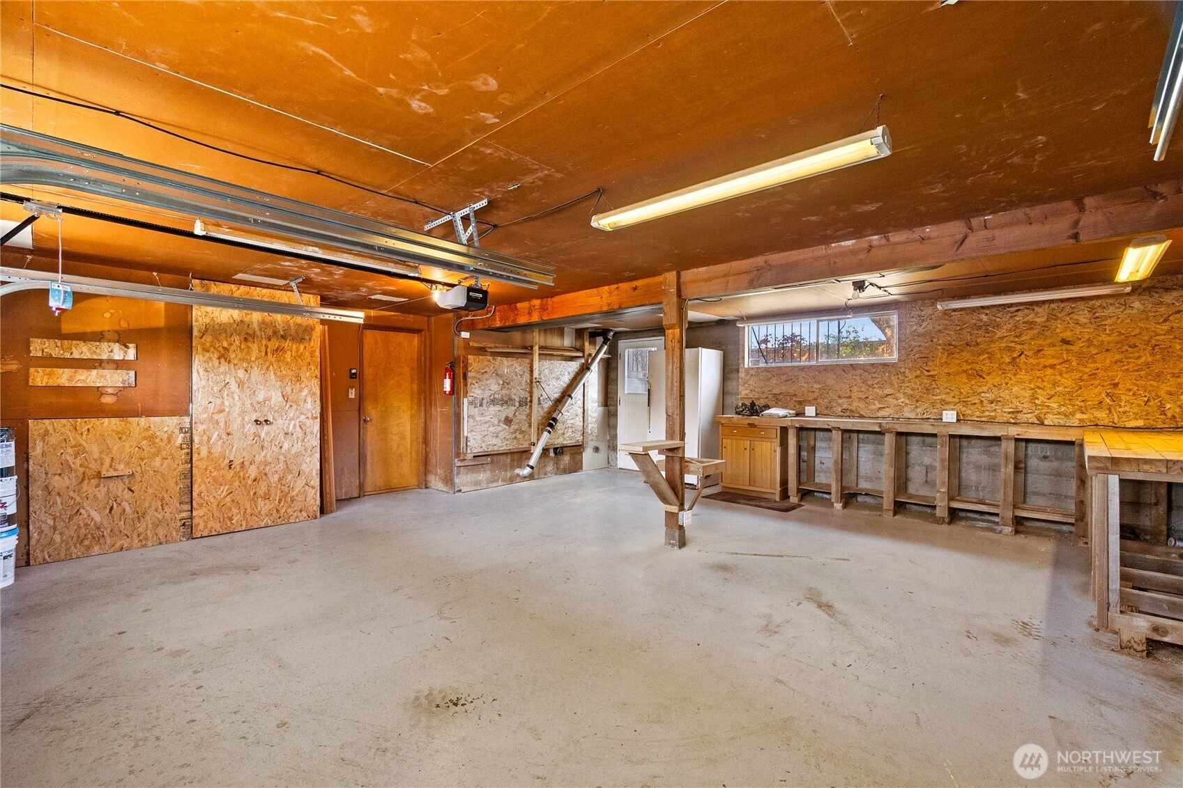 3537 Locust Avenue Property Photo 25