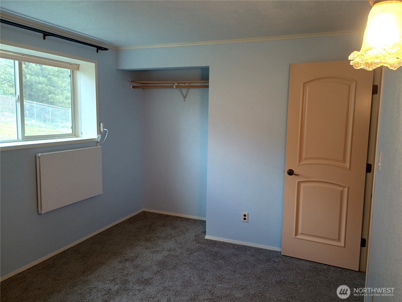 680 E Delaware Avenue Property Photo 24