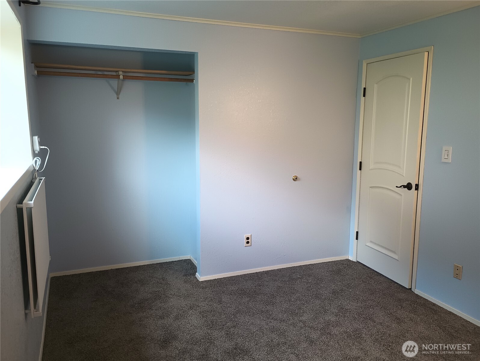 680 E Delaware Avenue Property Photo 25
