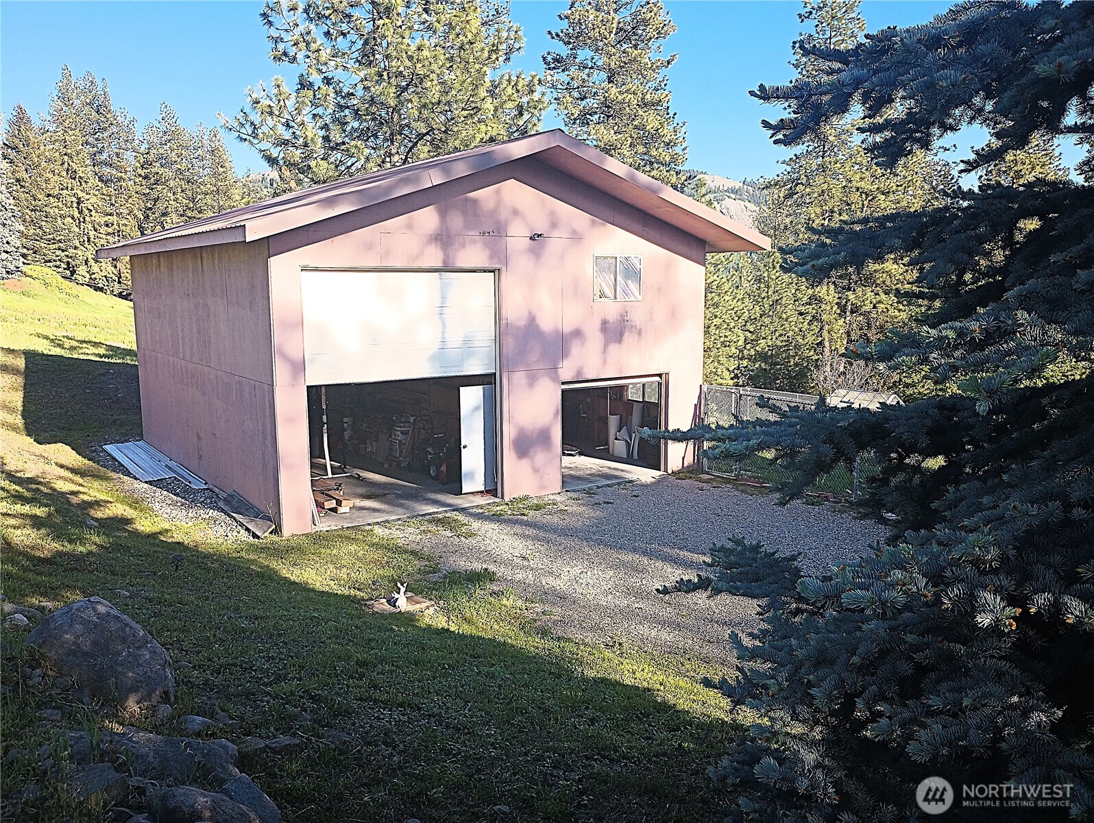 680 E Delaware Avenue Property Photo 39