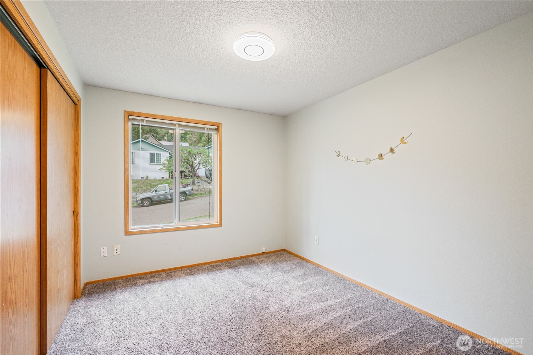120 Apple Lane Property Photo 10