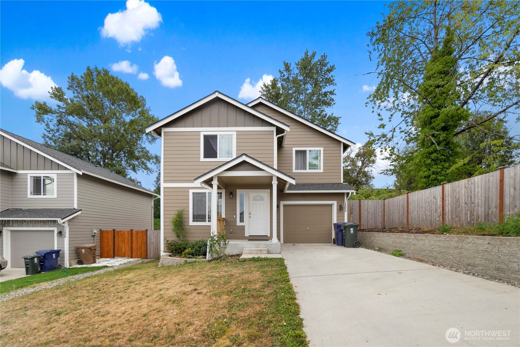 1202 E 58th Street Property Photo 1
