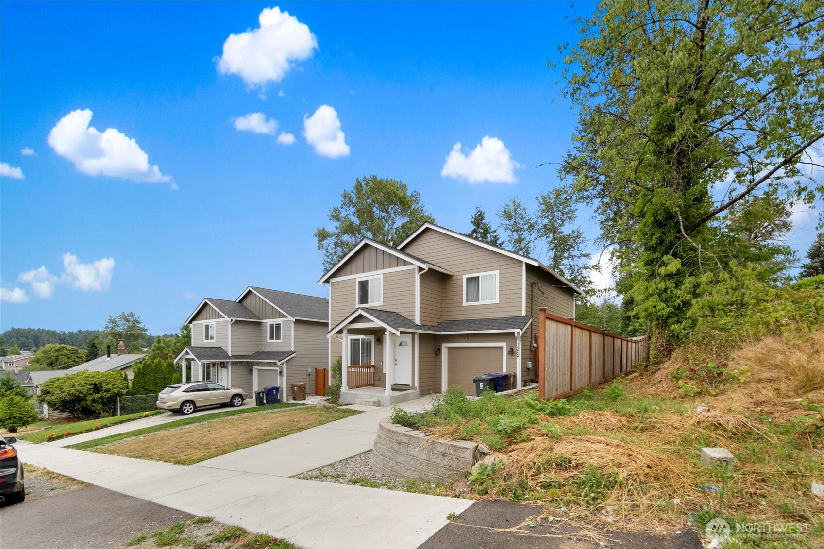 1202 E 58th Street Property Photo 2