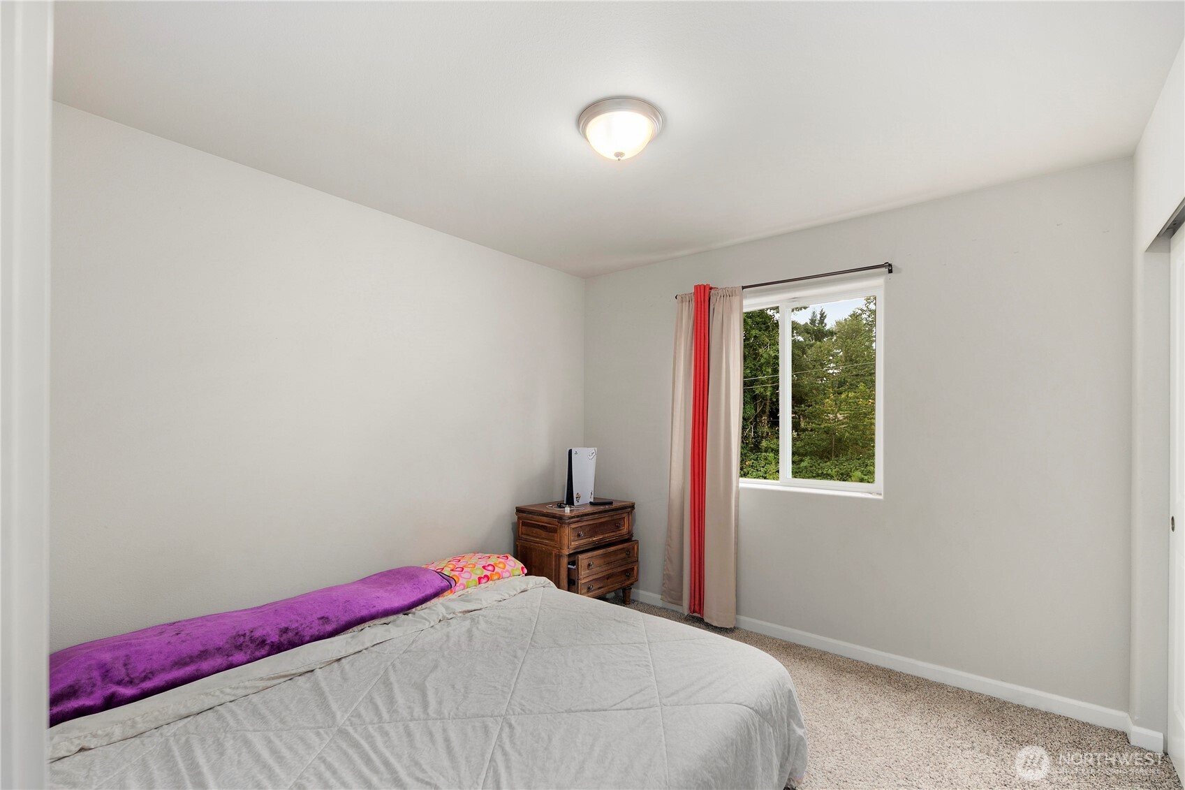 1202 E 58th Street Property Photo 20