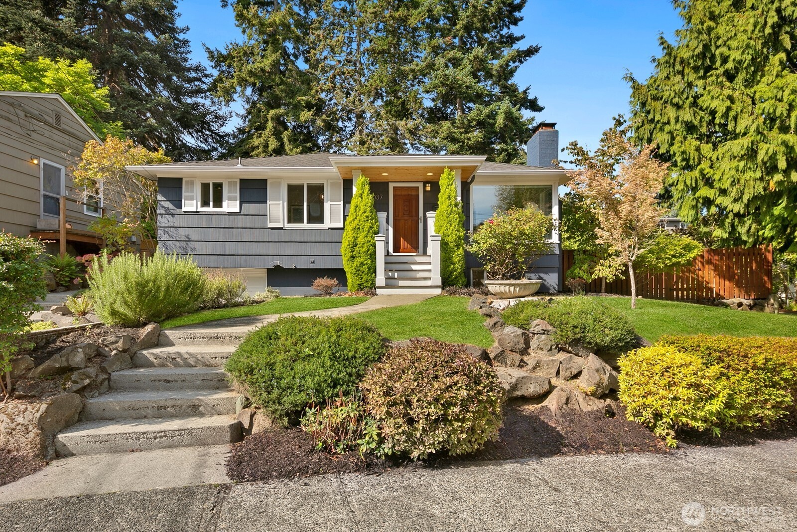 4037 30th Avenue Property Photo 1