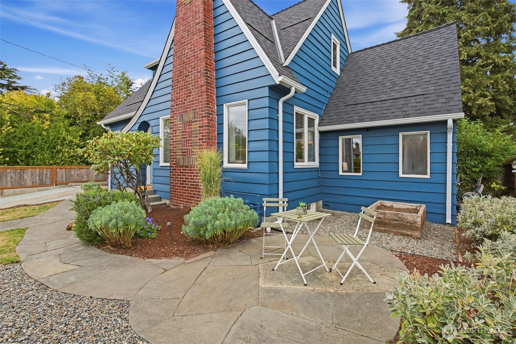 7944 Seward Park Avenue Property Photo 2