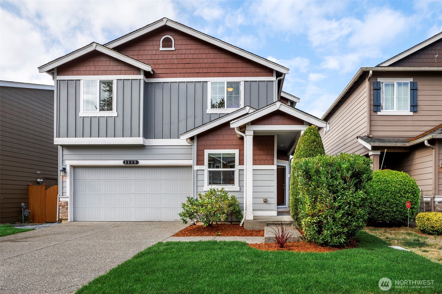 3312 176 Place Property Photo 1