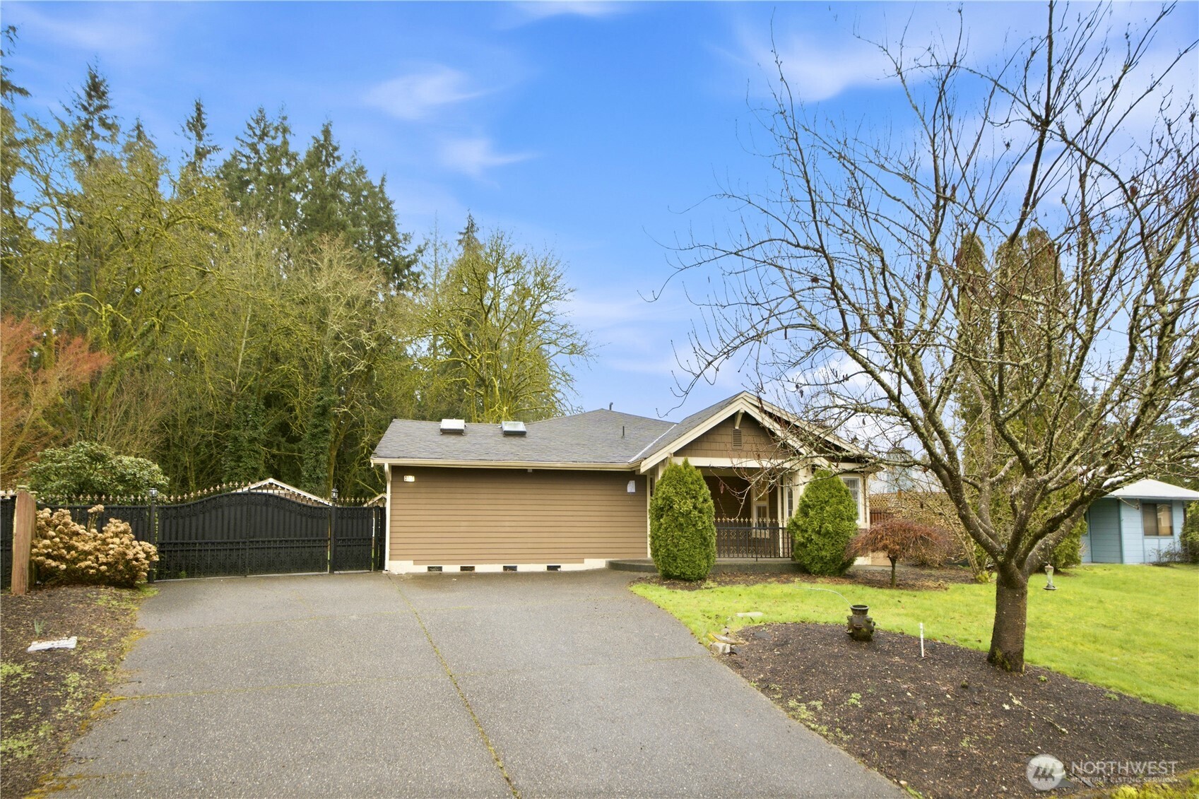3212 193rd Place Property Photo 2