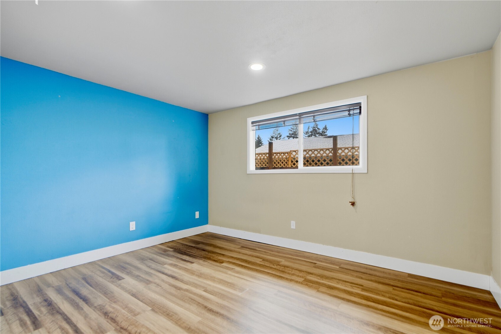 3212 193rd Place Property Photo 6