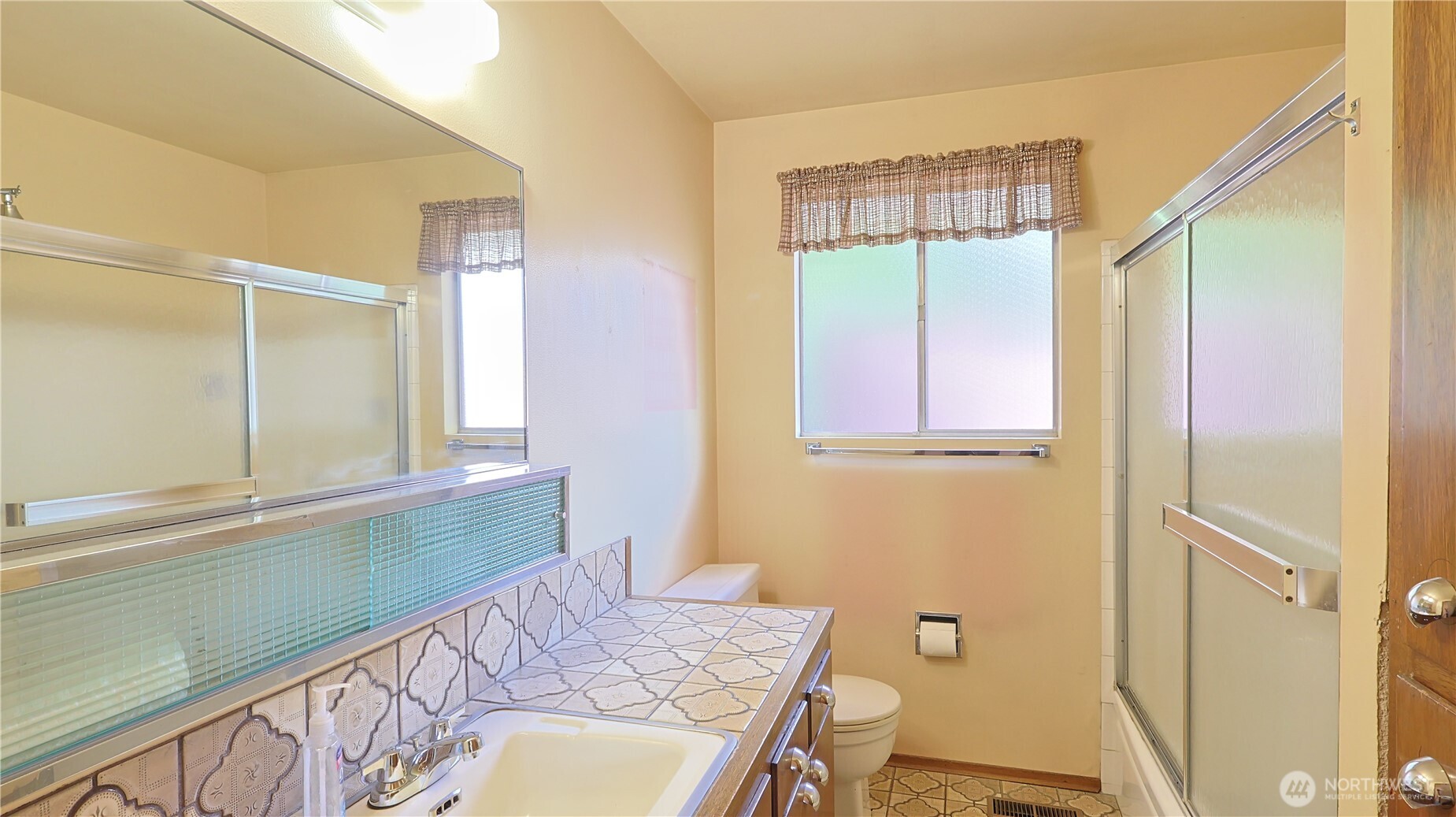 28605 41st Avenue Property Photo 9