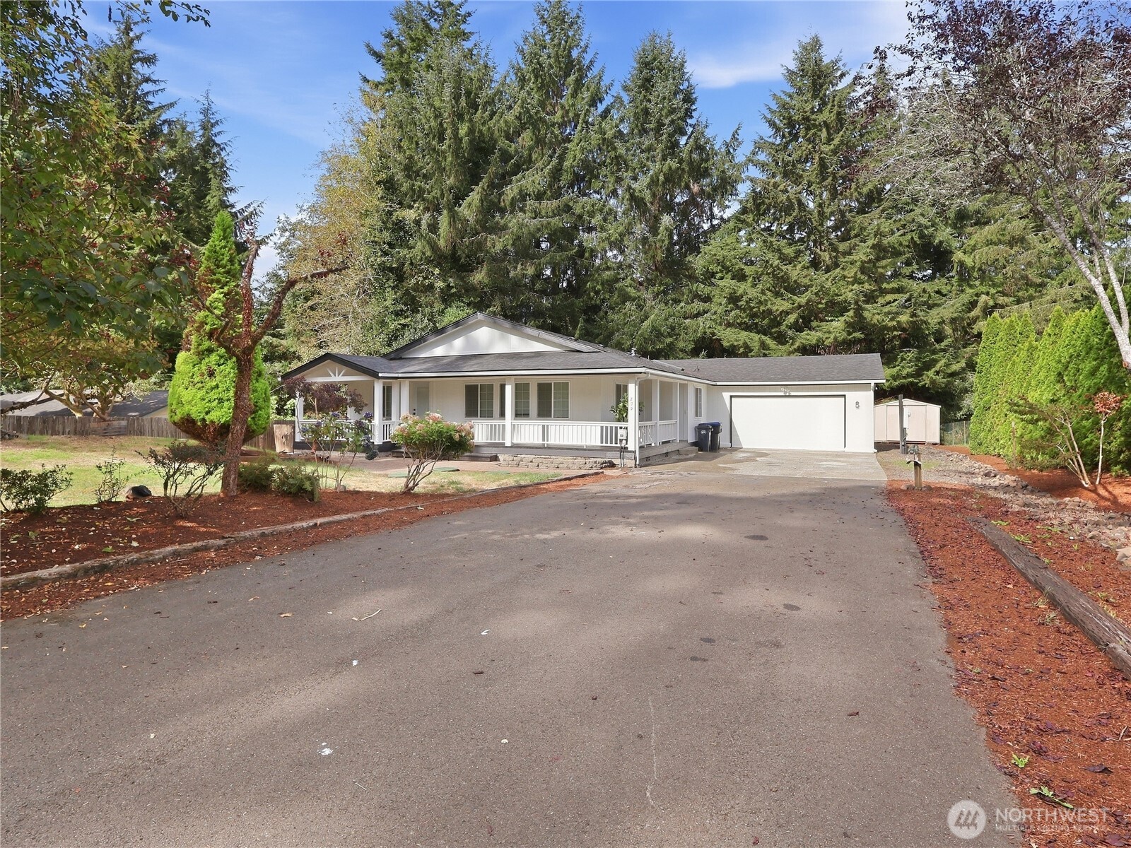 209 Fairway Drive Property Photo 4