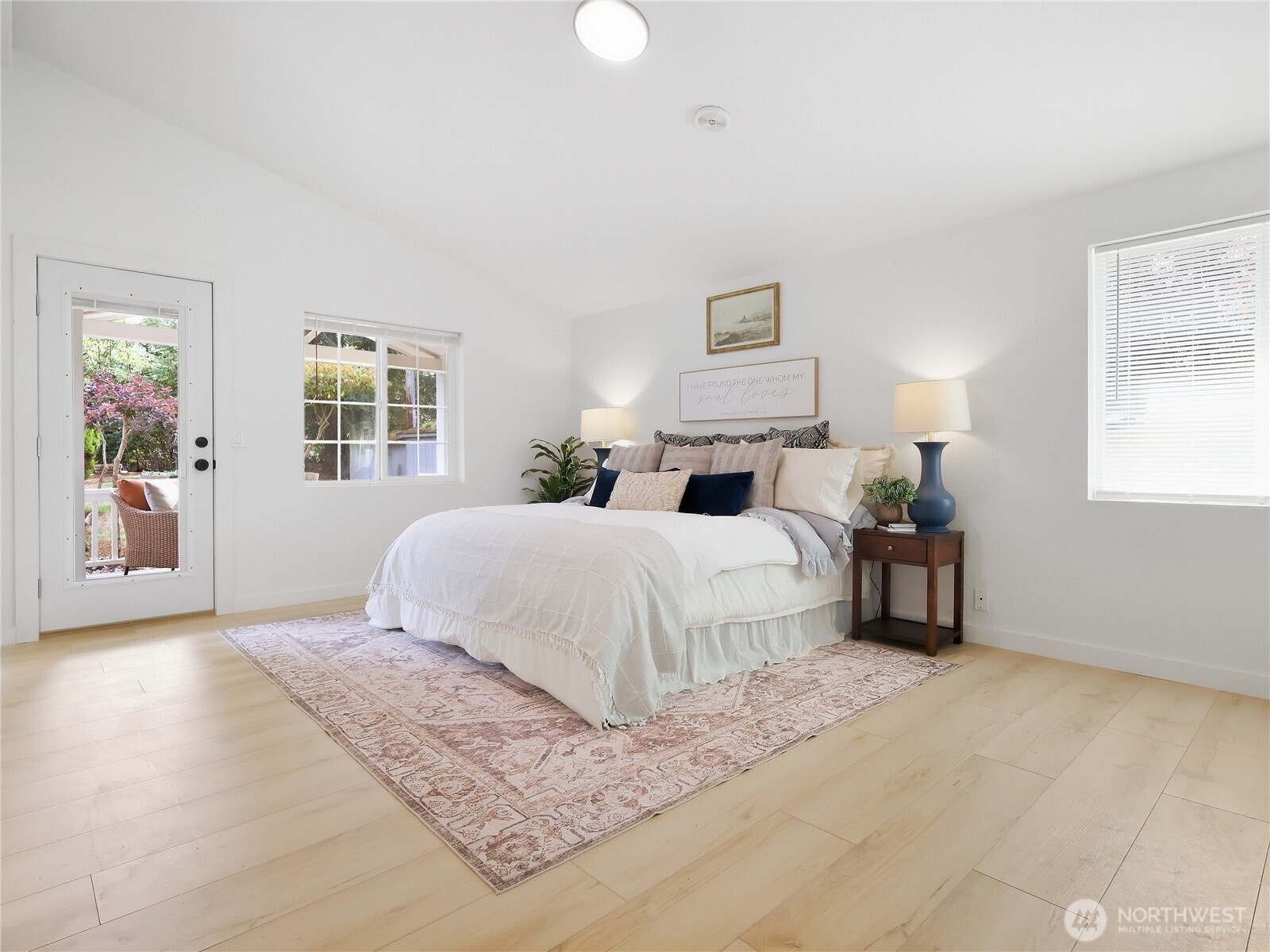 209 Fairway Drive Property Photo 12