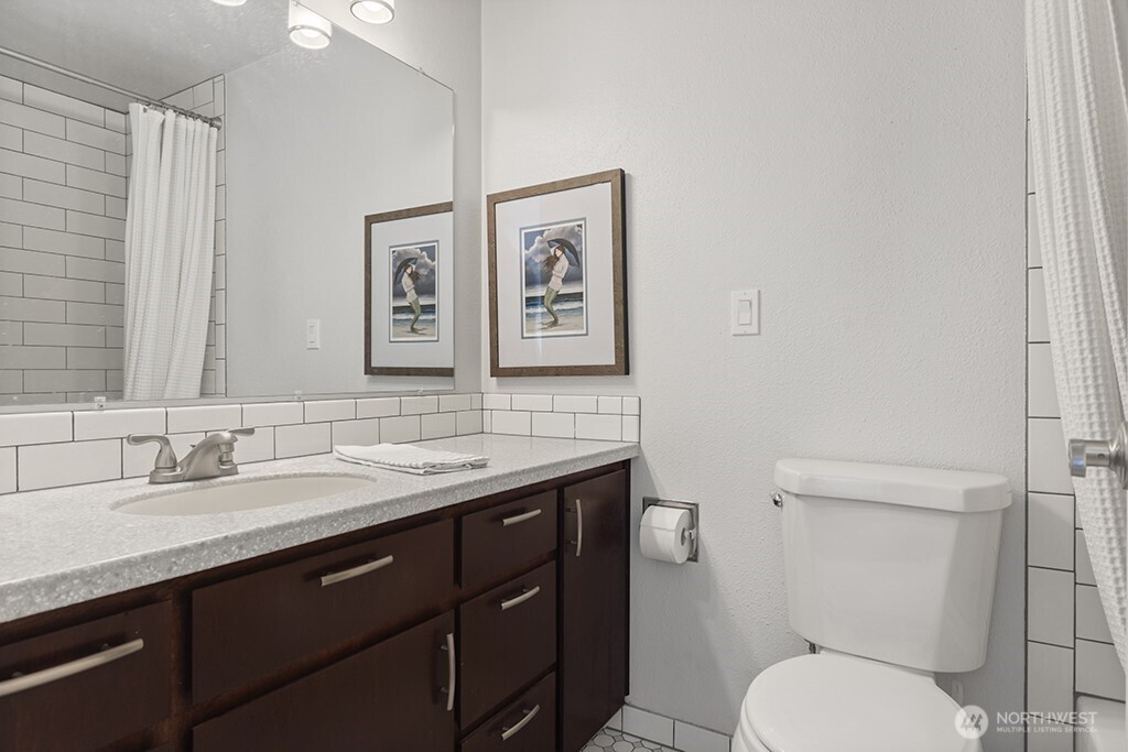 5102 N 42nd Street Property Photo 19