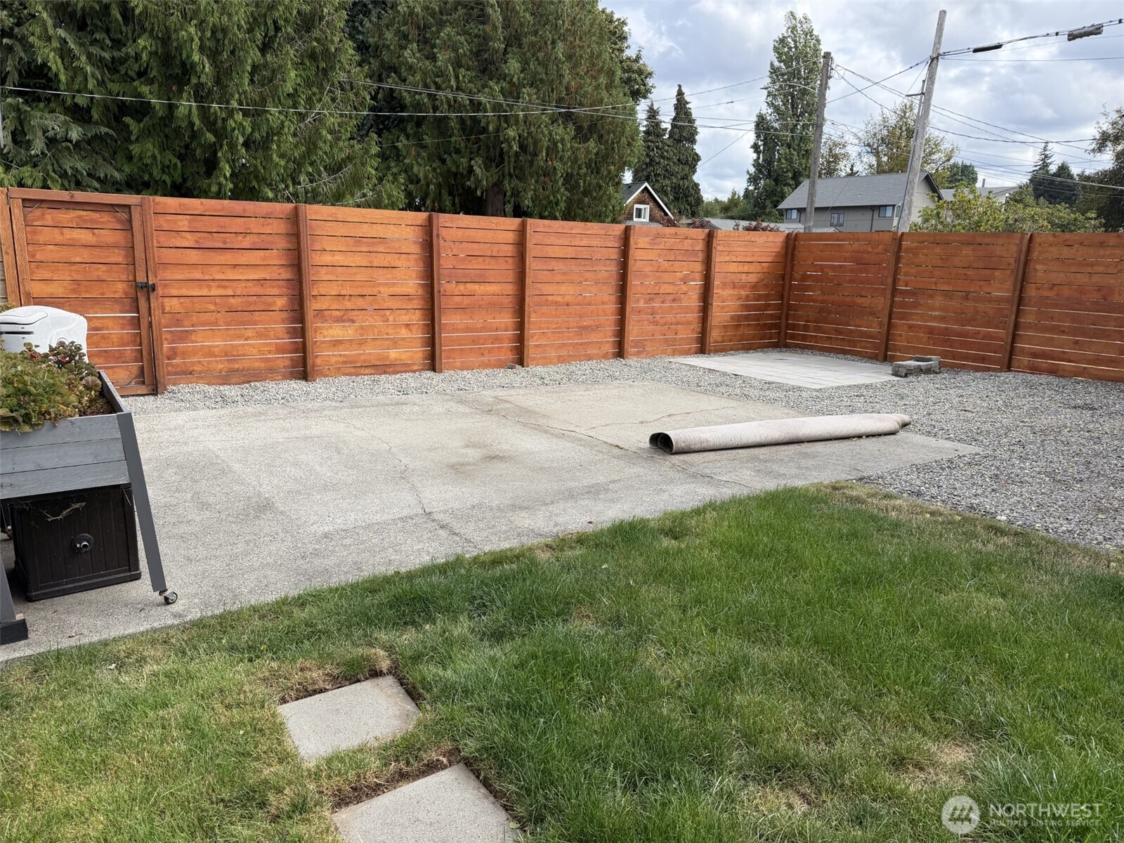 5102 N 42nd Street Property Photo 23