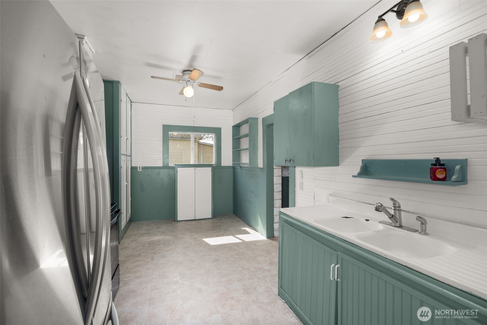 307 S 1st Street Property Photo 11