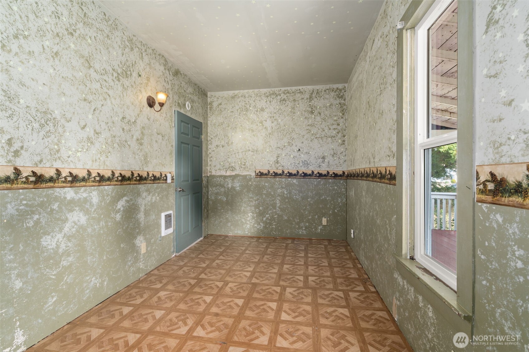 307 S 1st Street Property Photo 14