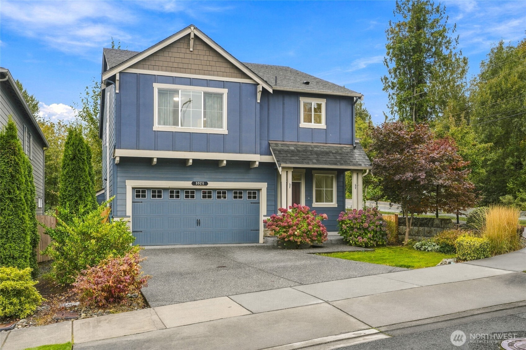 9920 7th Place Property Photo 1