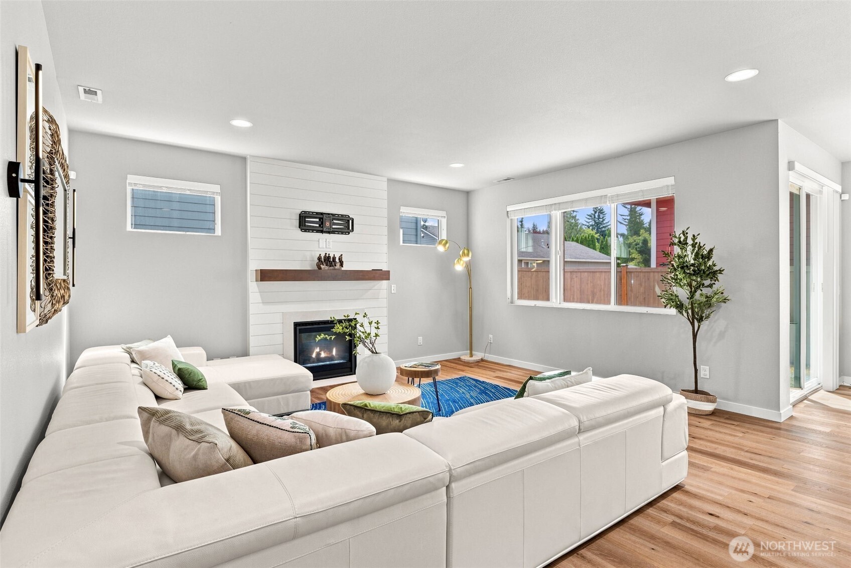 5128 125th Street Property Photo 5