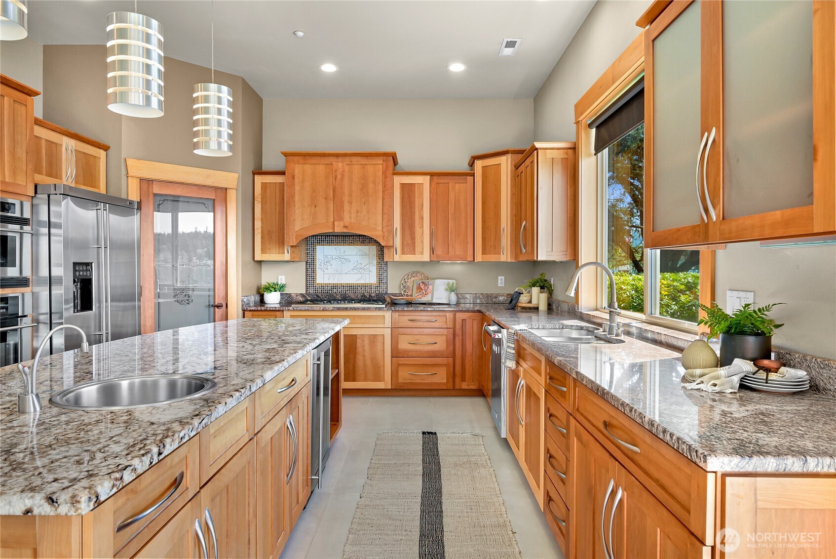 2076 Dellesta Drive Property Photo 15