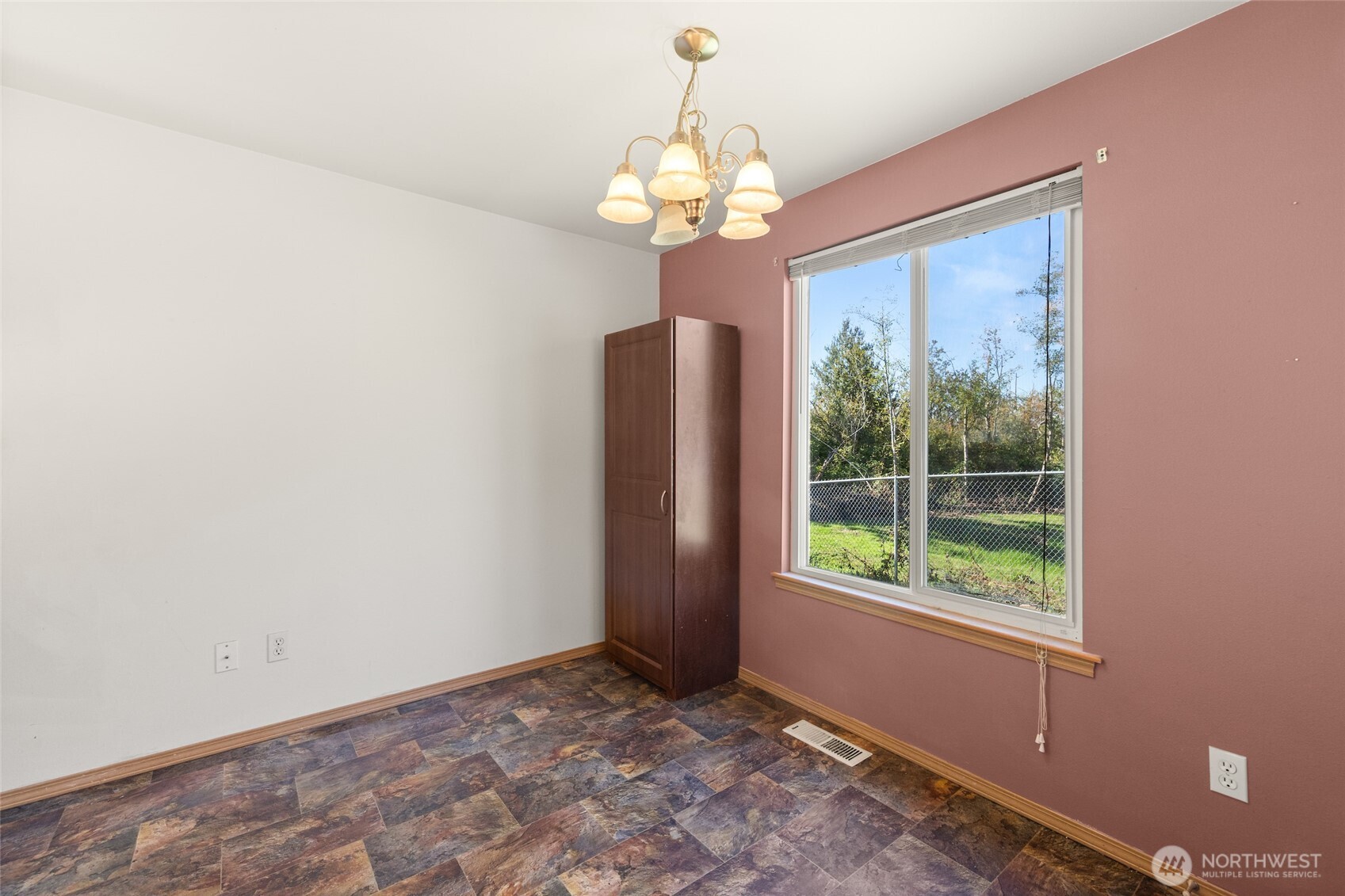 1115 Maddox Creek Lane Property Photo 16