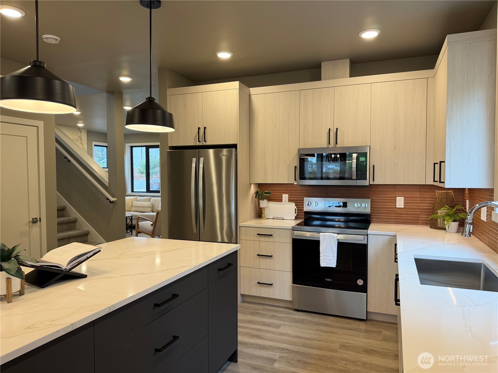 570 Creston Court Property Photo 15