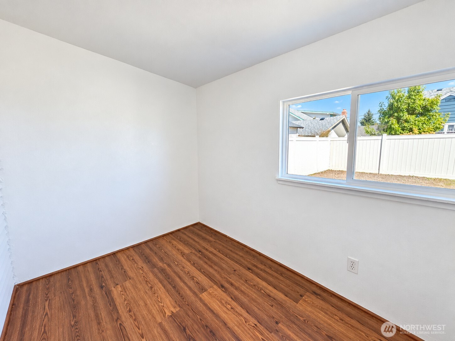 525 Ross Avenue Property Photo 23