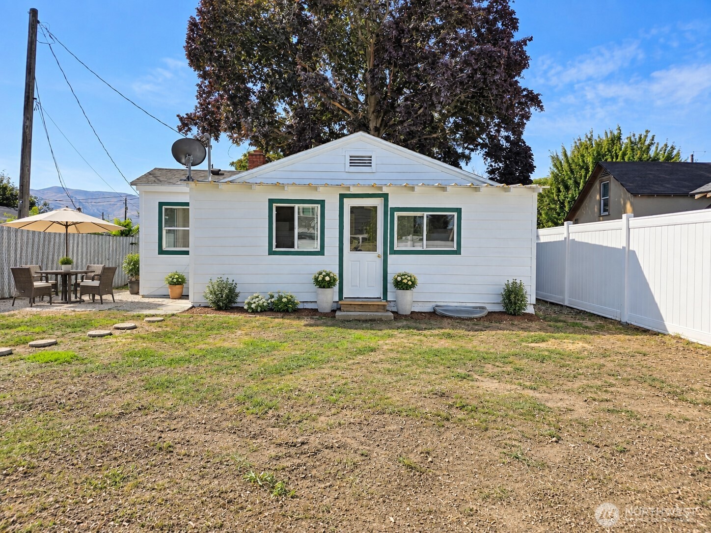 525 Ross Avenue Property Photo 29