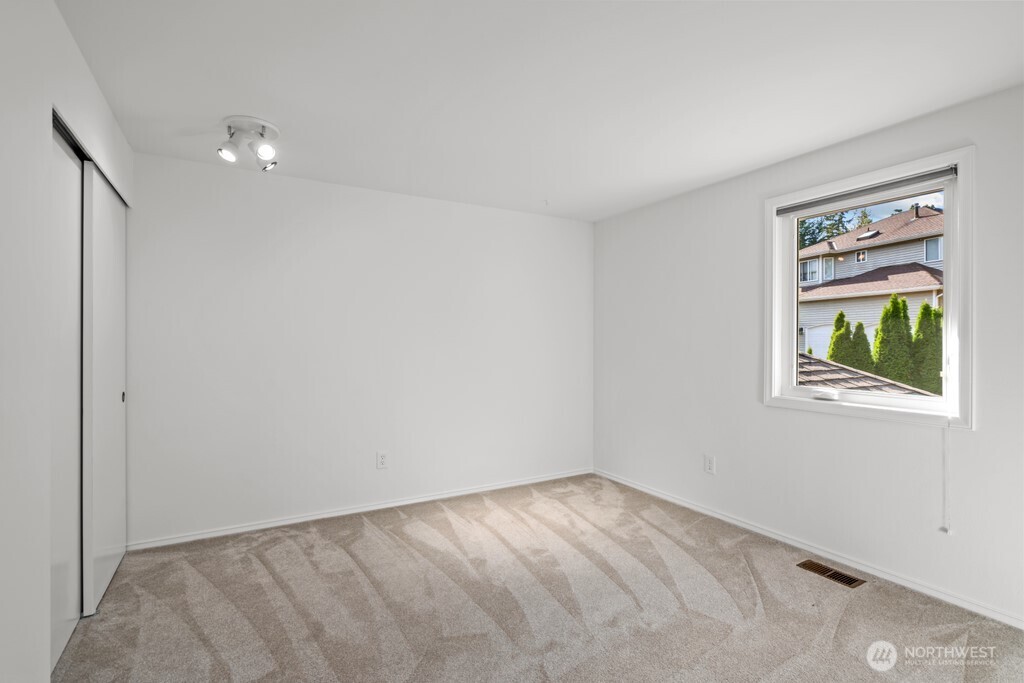 22955 23rd Place Property Photo 21