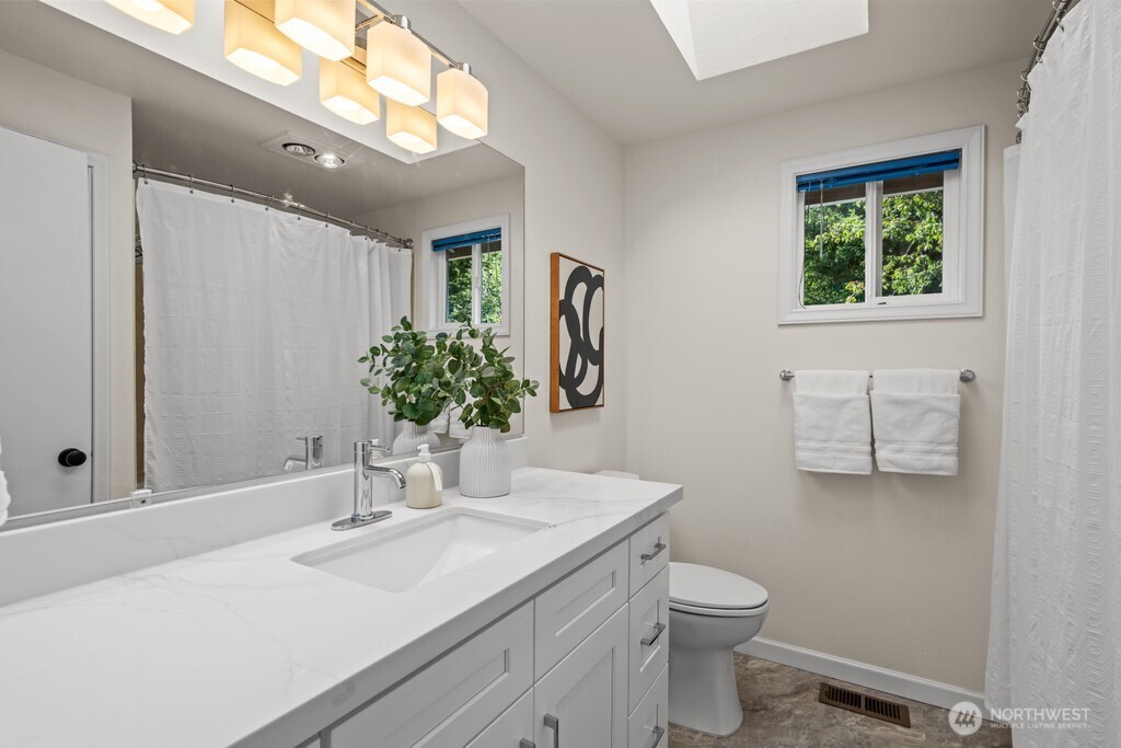 22955 23rd Place Property Photo 23