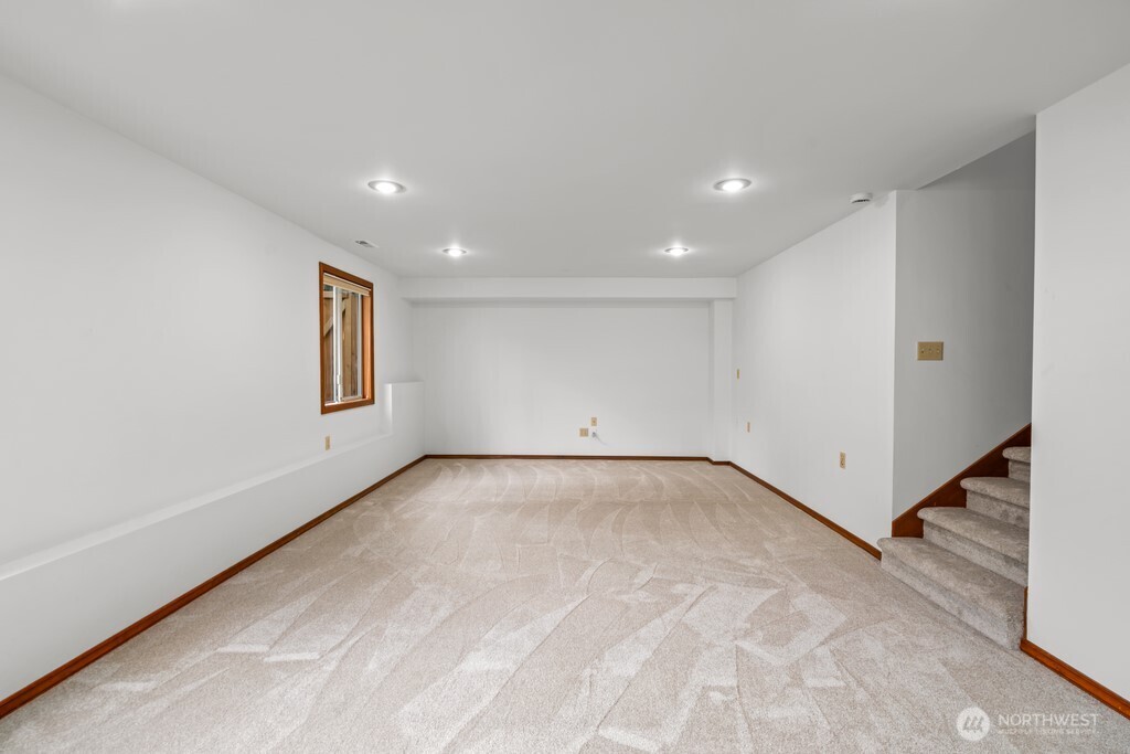 22955 23rd Place Property Photo 24