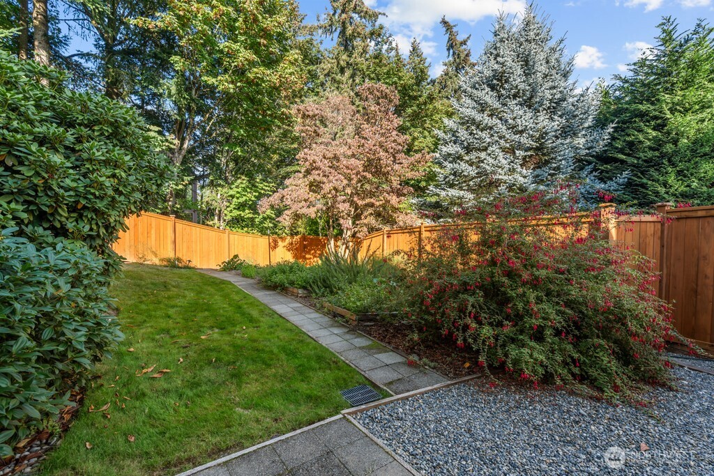 22955 23rd Place Property Photo 32