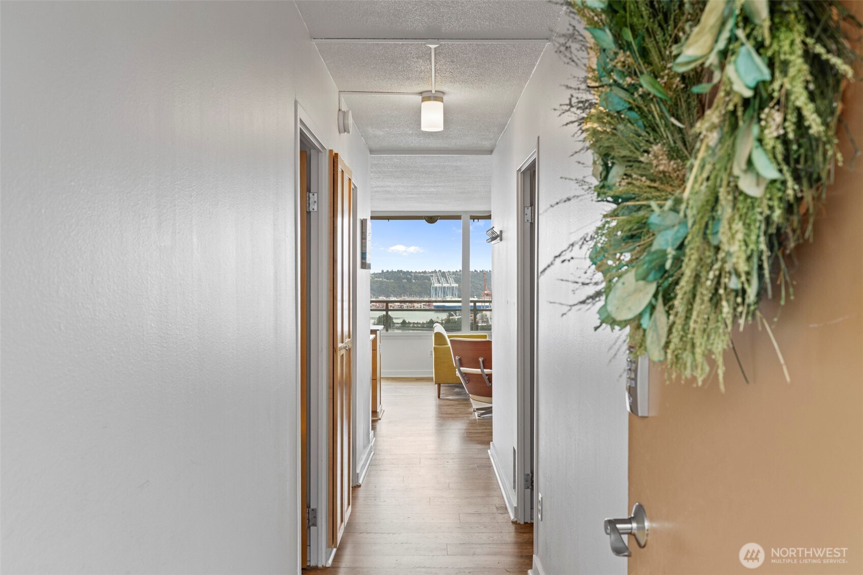 235 Broadway 520 Property Photo 4