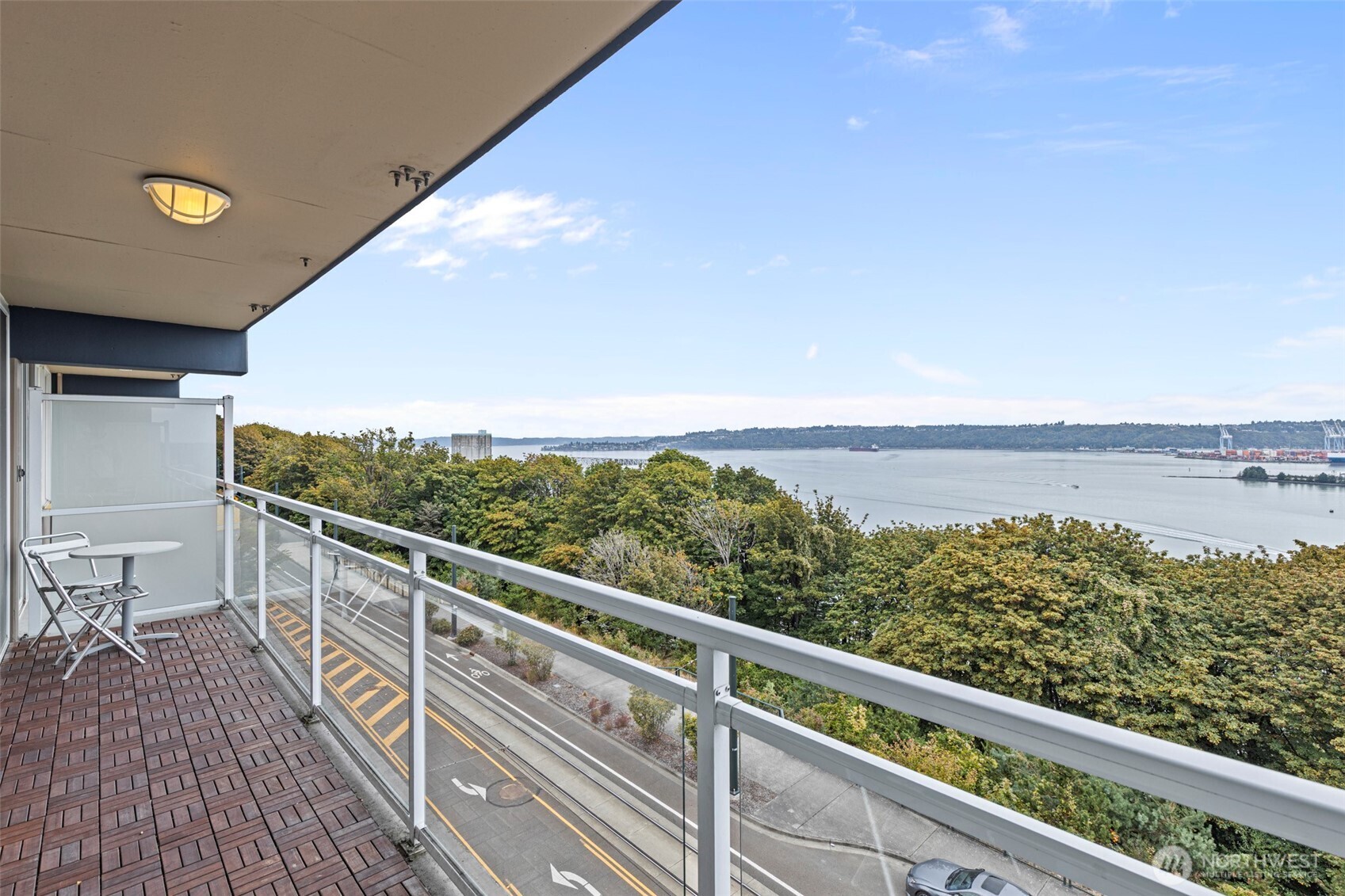 235 Broadway 520 Property Photo 20