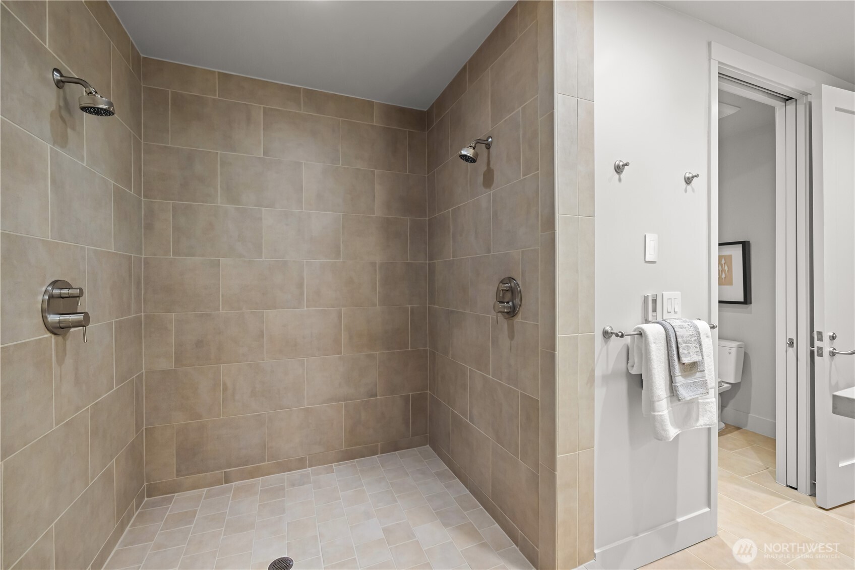 4323 E Lake Sammamish Parkway 4323 Property Photo 15