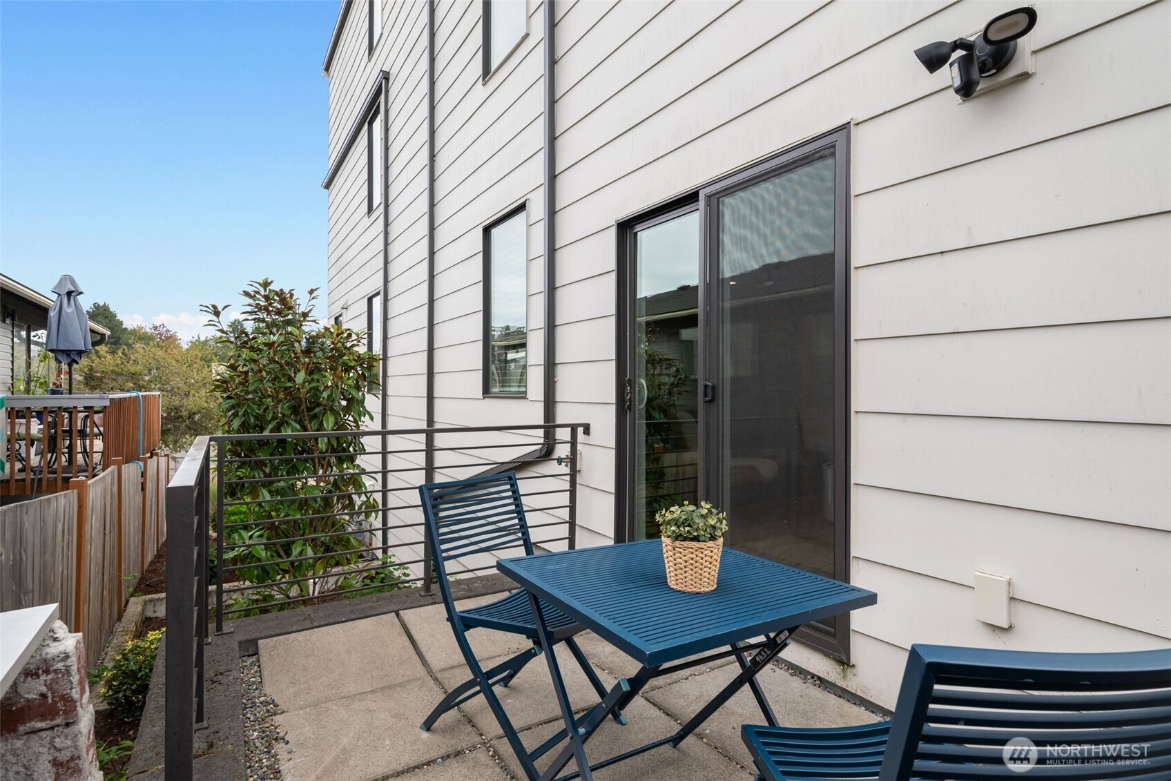 705 20th Place A Property Photo 12