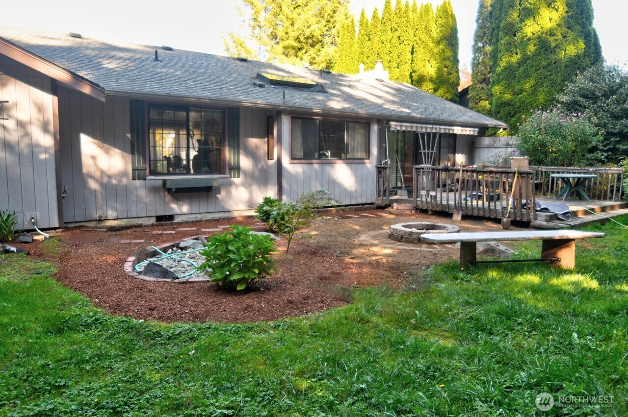 1949 51st Avenue Property Photo 3
