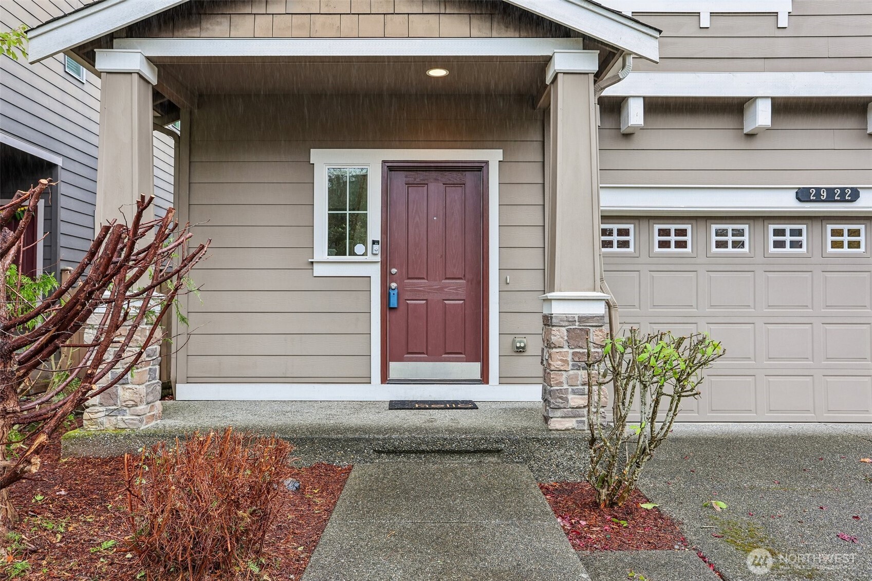 2922 183rd Place Property Photo 2