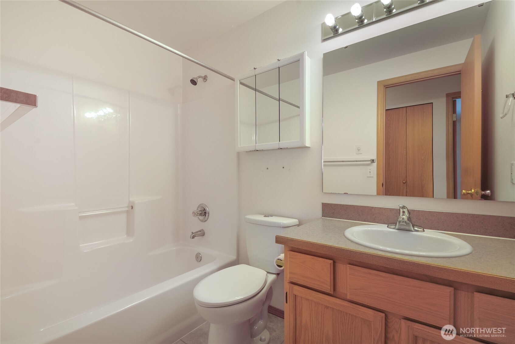 7924 265th Street Property Photo 13