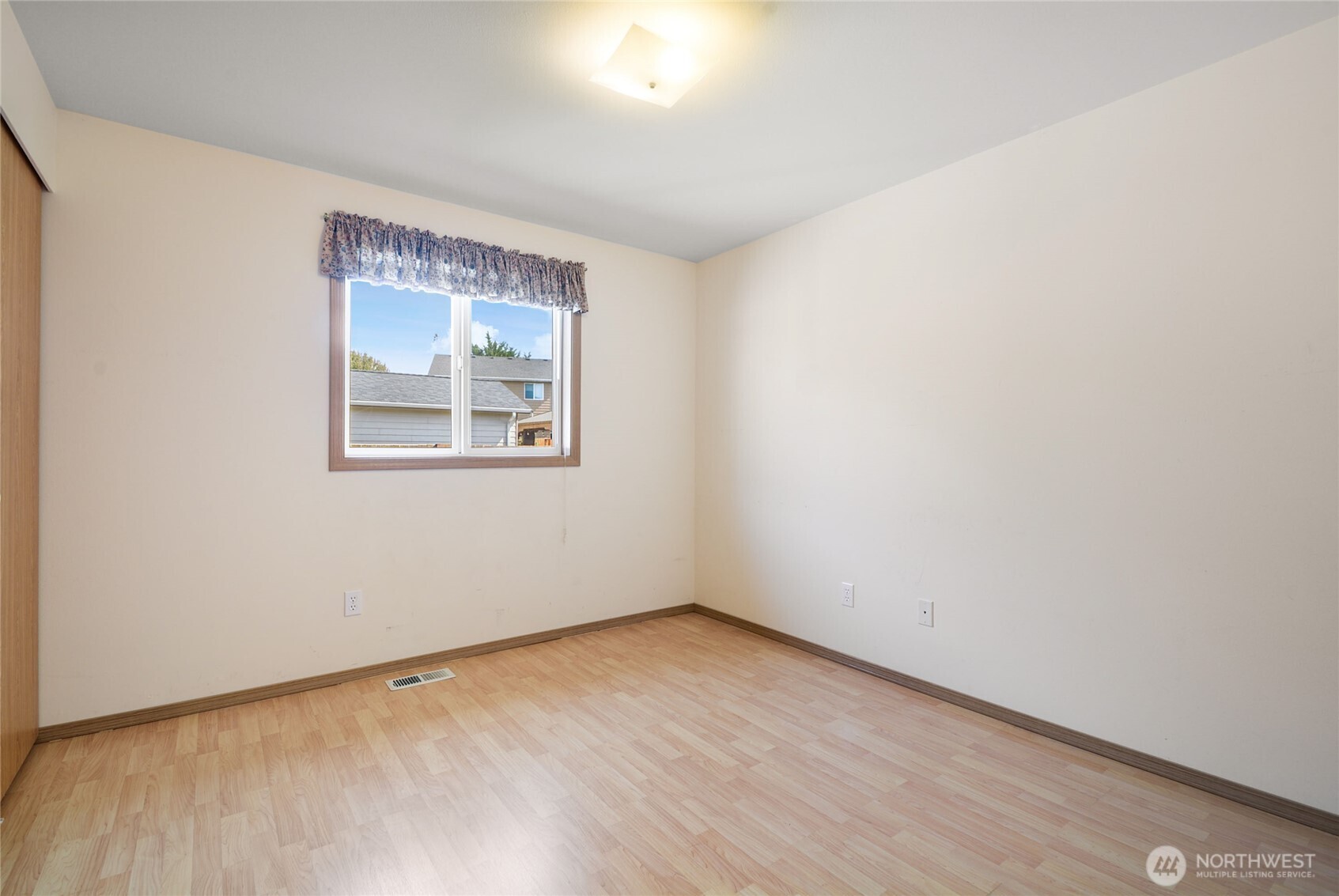7924 265th Street Property Photo 14