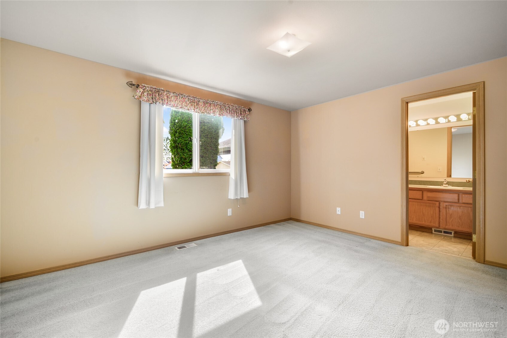 7924 265th Street Property Photo 17