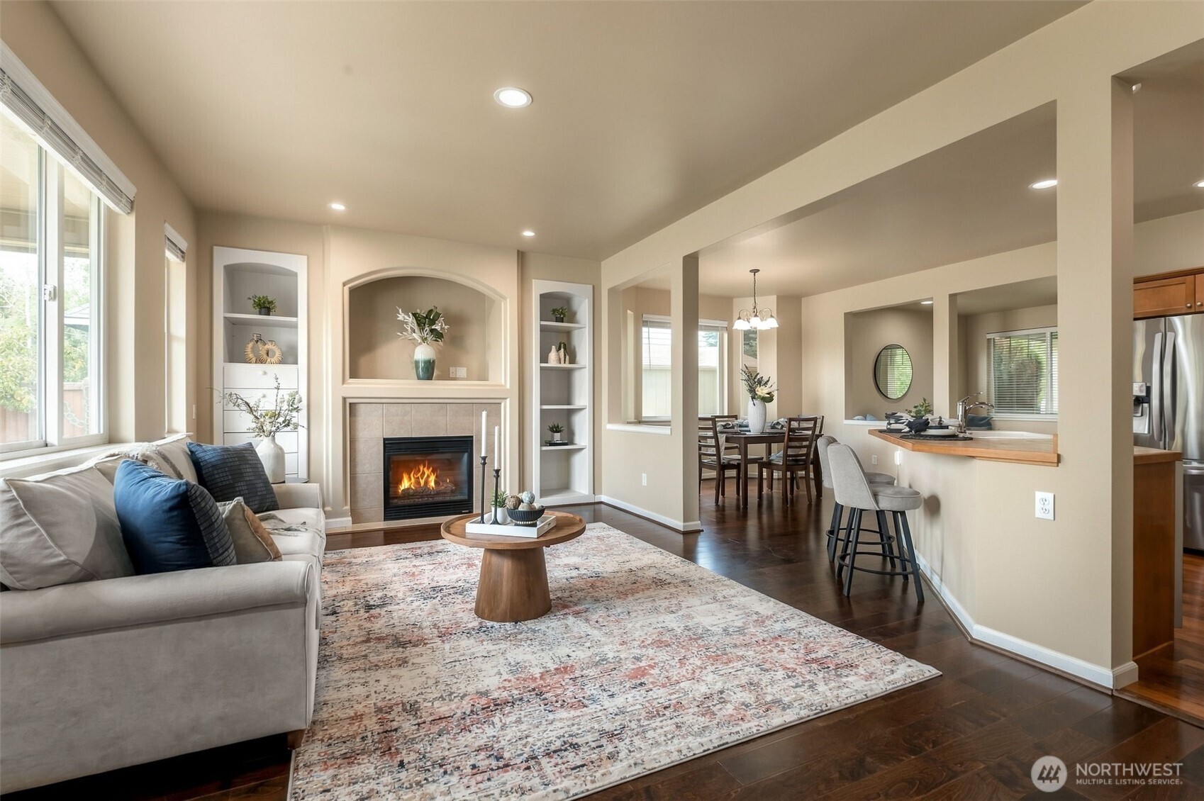 2532 Carriage Loop Property Photo 11