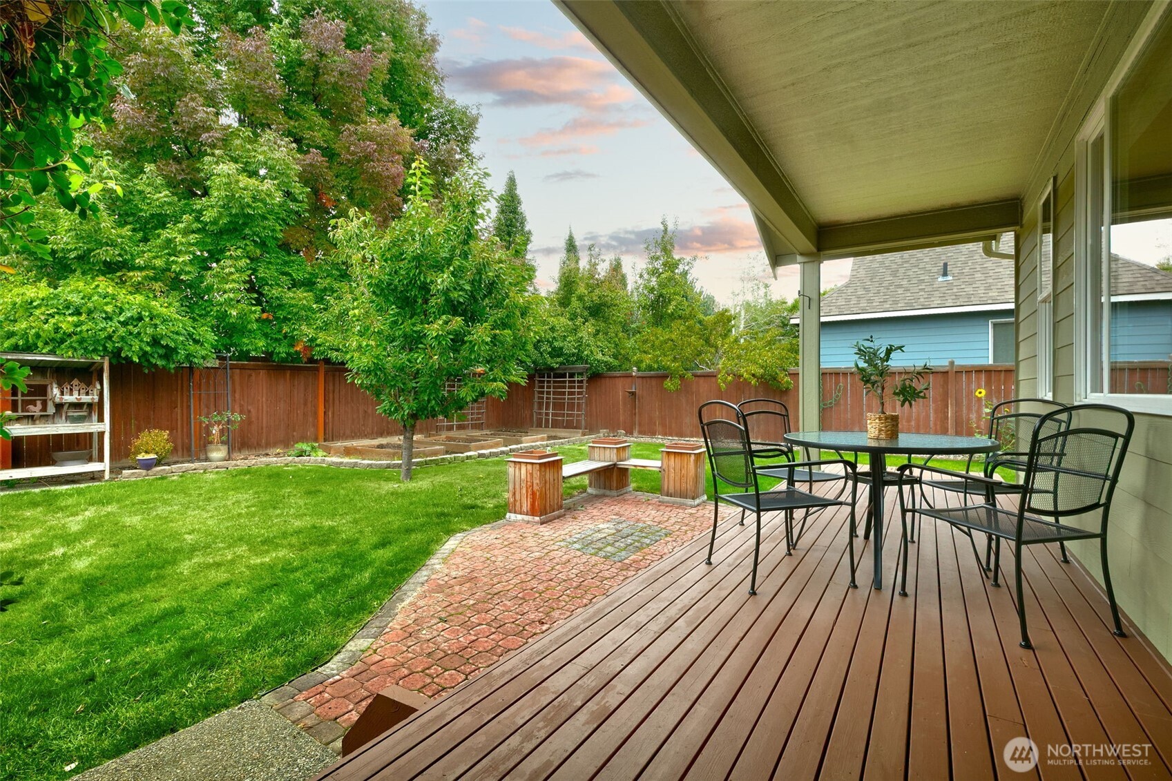 2532 Carriage Loop Property Photo 21