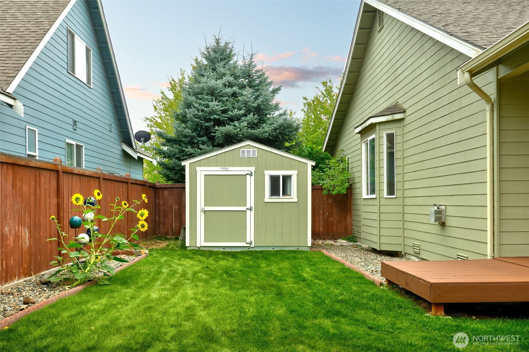 2532 Carriage Loop Property Photo 24