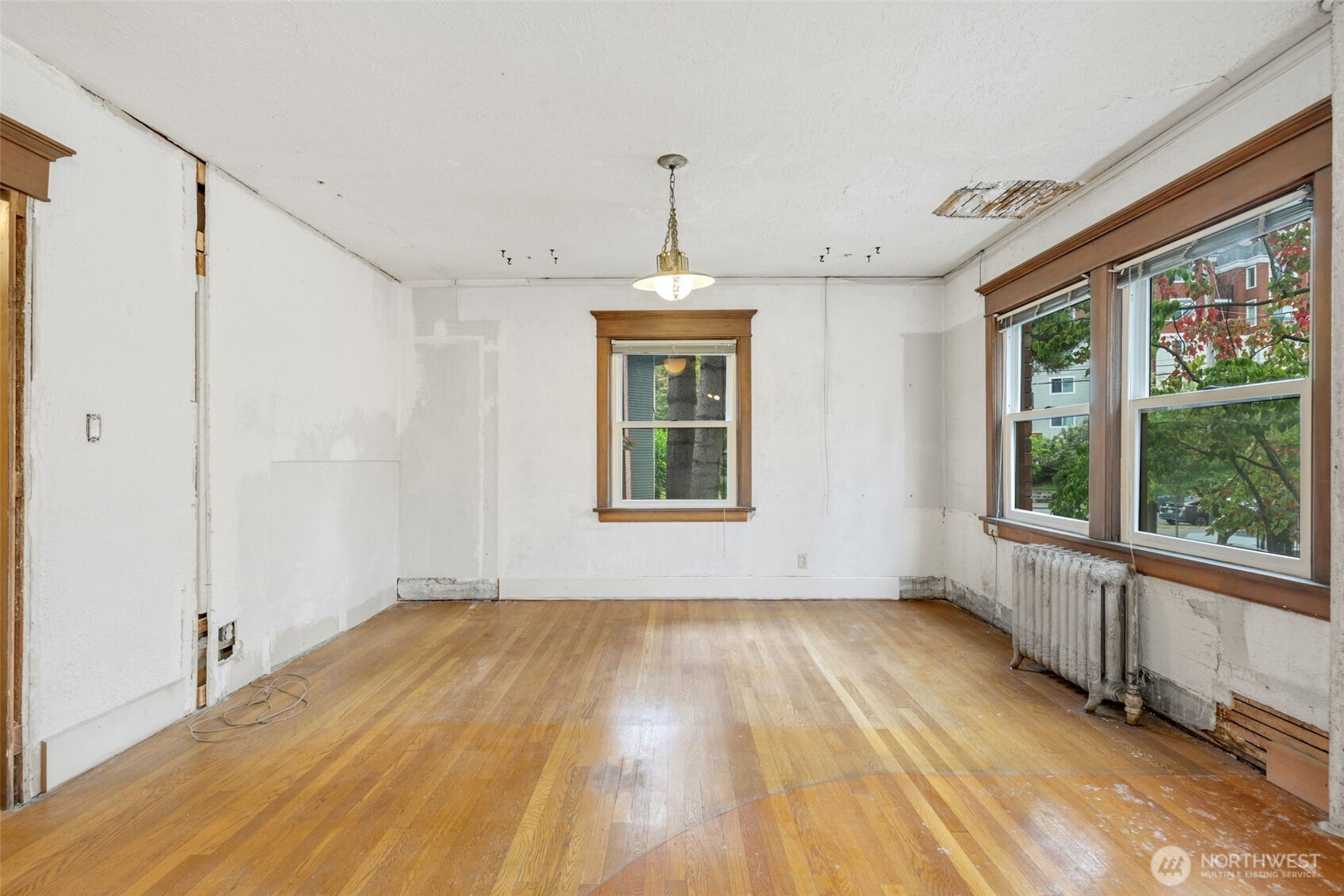 516 E Thomas Street 202 Property Photo 18