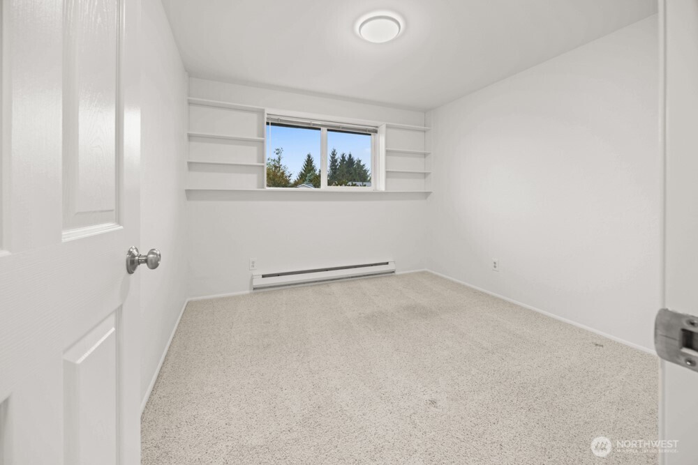27327 76th Drive Property Photo 24