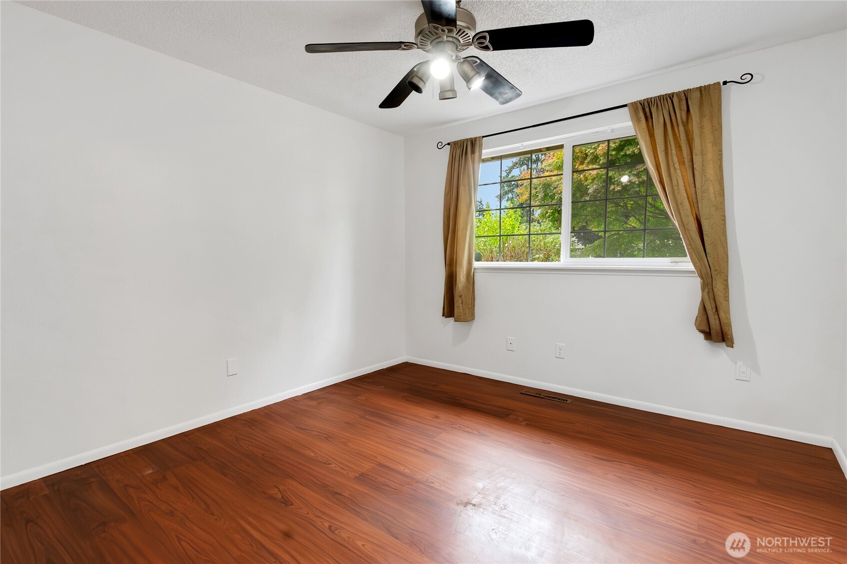 7529 12th Avenue Property Photo 12