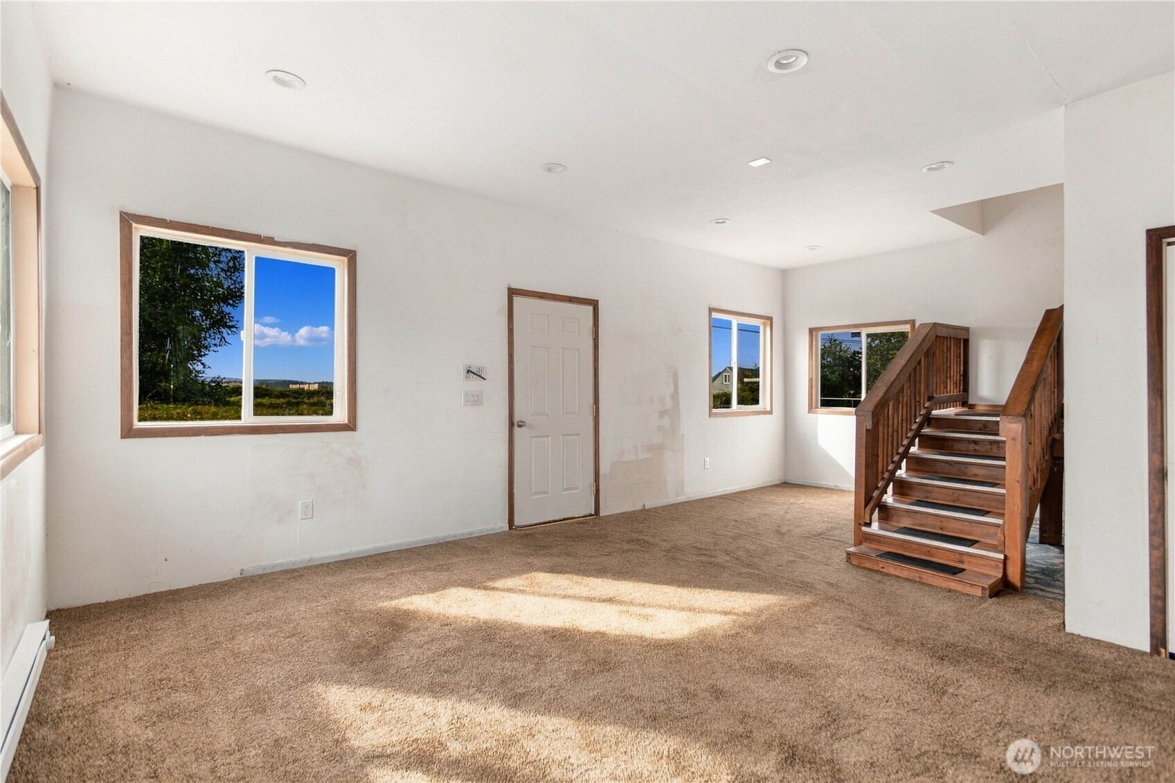 15721 67th Avenue Property Photo 5