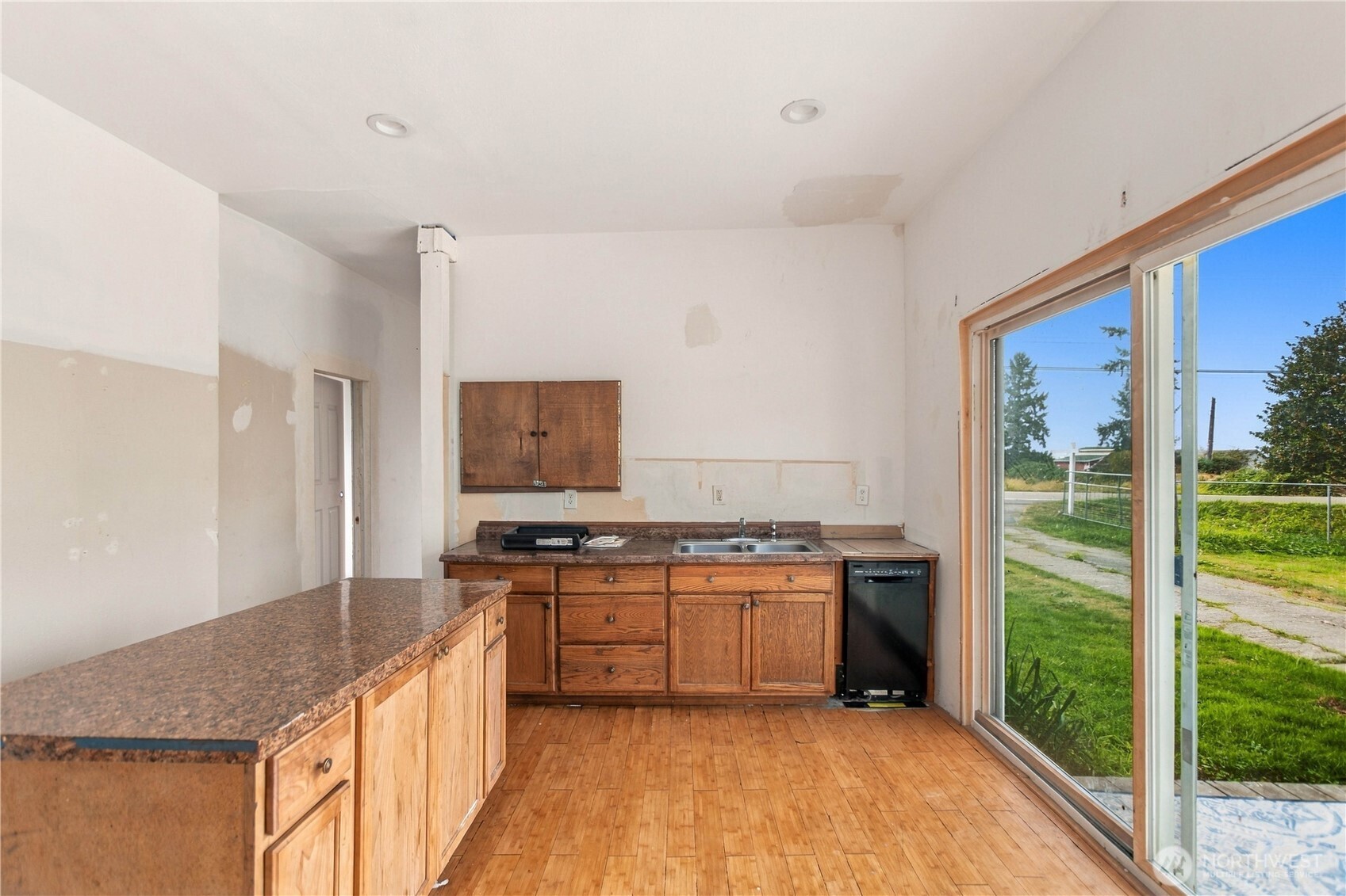 15721 67th Avenue Property Photo 16